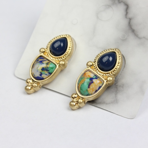 Blue Resin Stones Stud Earrings - Picture 5 of 6